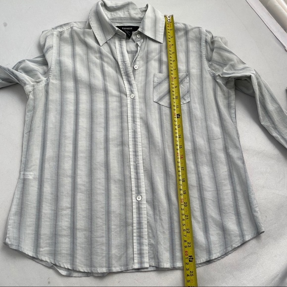 Express Y2K celadon green and gray pin stripes button down shirt - Picture 7 of 8
